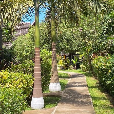 Secret Cabins At Firefly Beach Cottage Negril Extérieur photo